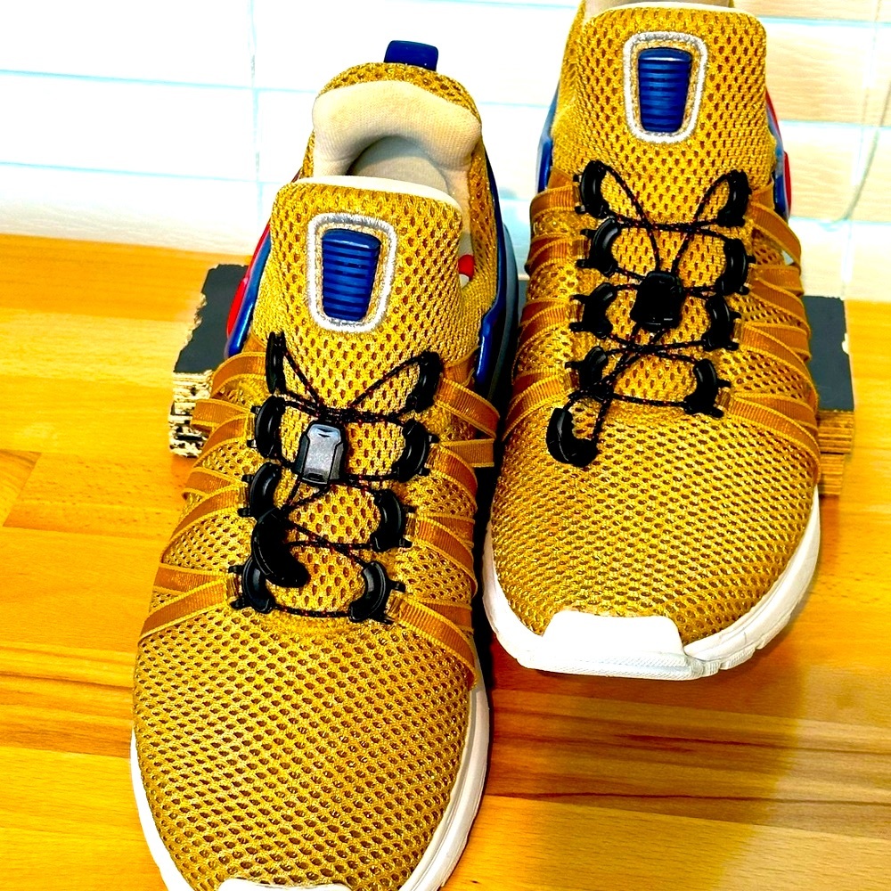 Nike goldblue/white casual athletic shoes